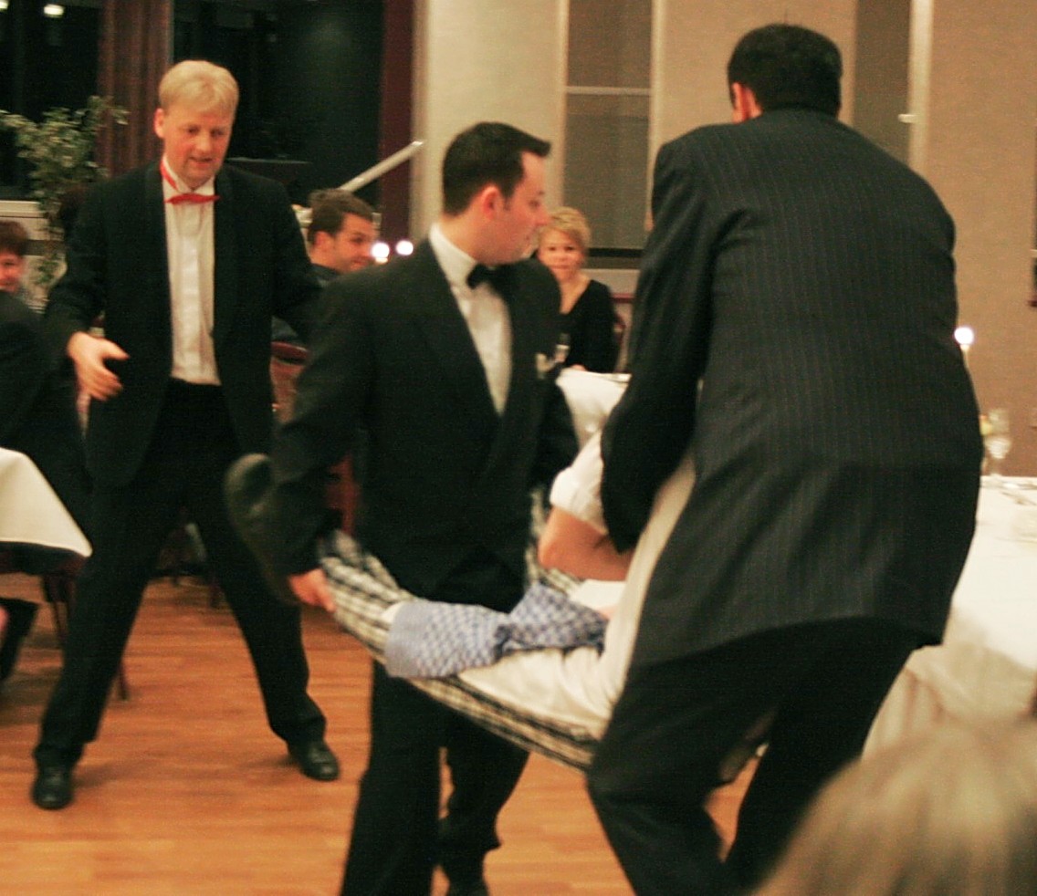 Dinner-Krimi Mord am Hochzeitsabend