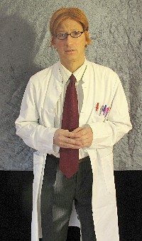Dr. Daniel Klein