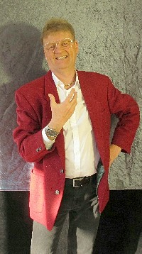 FREISTIL Dinner-Krimi "Mord auf der Klinik-Feier": Dr. Frank Süden FREISTIL Dinner-Krimi "Mord auf der Klinik-Feier": Dr. Frank Süden