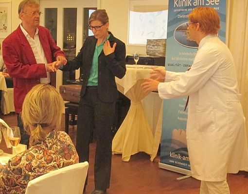 Bild Mord auf der Klinik-Feier