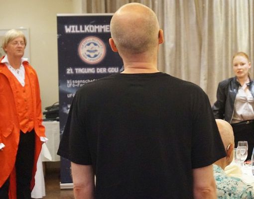 Bild Mord auf der UFO-Tagung